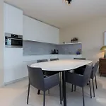 Sky Bridge - Casselbergh Residences 奥斯滕德