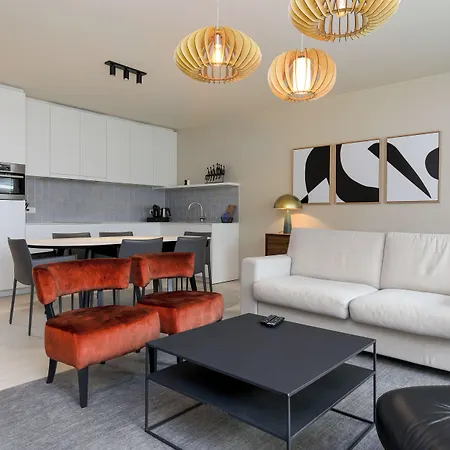 Sky Bridge - Casselbergh Residences